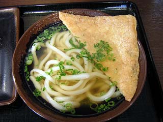 かけうどん小100円+オアゲ100円