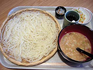 七蔵特製スープつけ麺小700円
