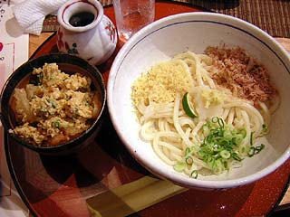 ランチメニュー（ぶっかけ+かきあげ丼）800円