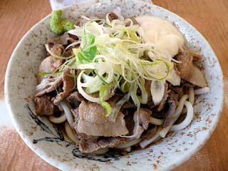 冷やし肉とろろ440円