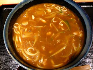 鶏肉入りカレーうどん700円