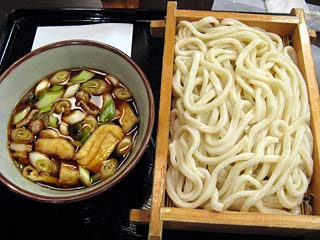 肉汁うどん並680円