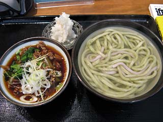 霙糧釜（大根うどん）850円