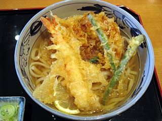 冷やし天麩羅うどん780円