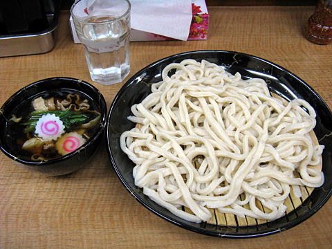 肉つけうどん750円