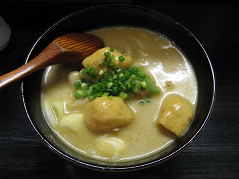 名古屋カレーうどん850円