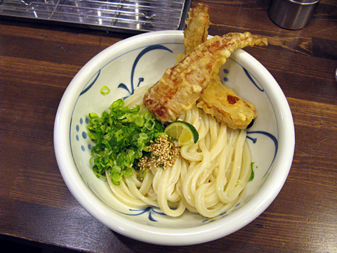 冷ちくわ天すだちしょうゆうどん（並）450円