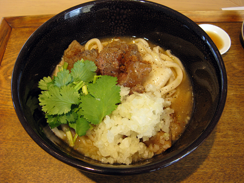 満州うどん850円