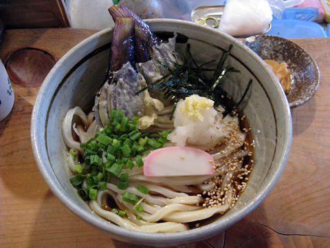 なす天おろしうどん(冷)700円