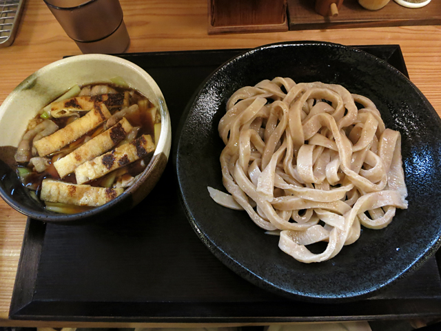 肉汁うどん(小盛)800円