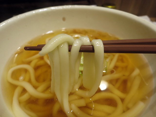 博多うどんそば 丼拓