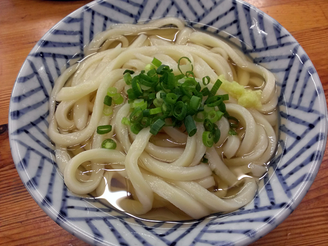 かけうどん小180円