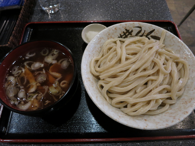 肉汁つけうどん中盛750円