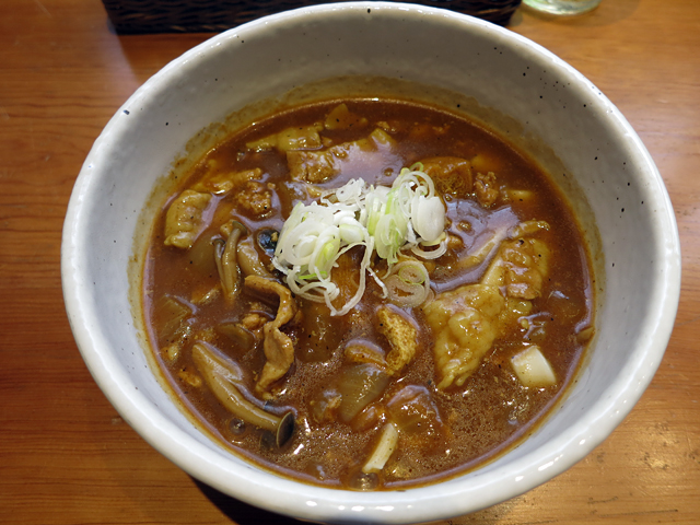 大人のカレーうどん880円