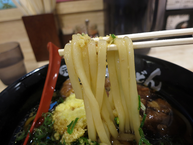 博多名物 元祖肉肉うどん 東池袋店