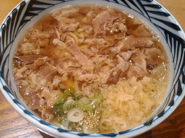 増田肉うどん780円