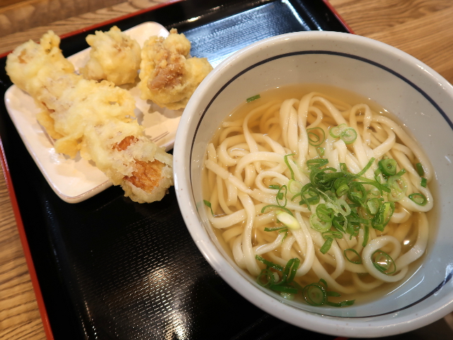 とり天ちくわ天うどん530円