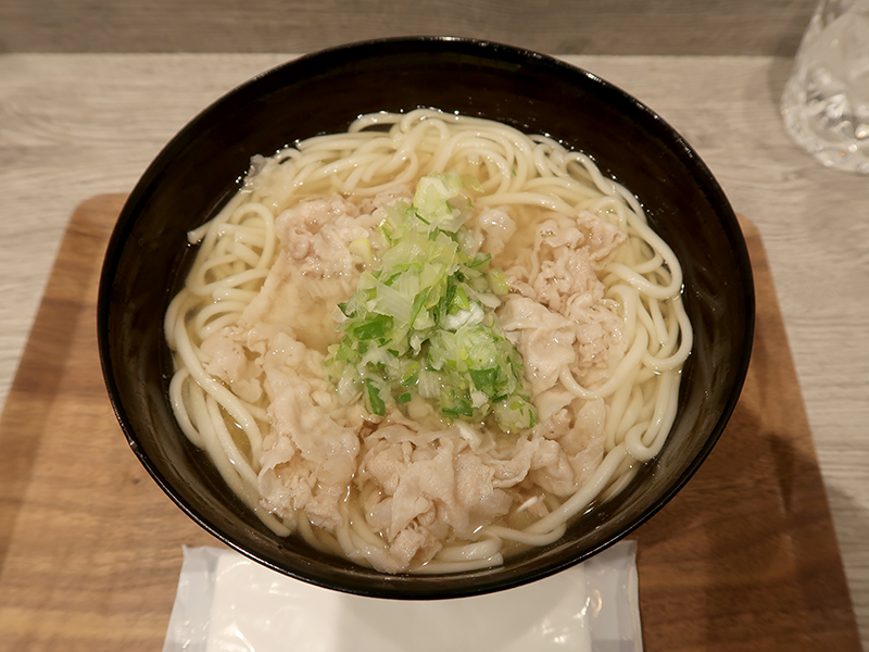 豚しゃぶのせうどん800円