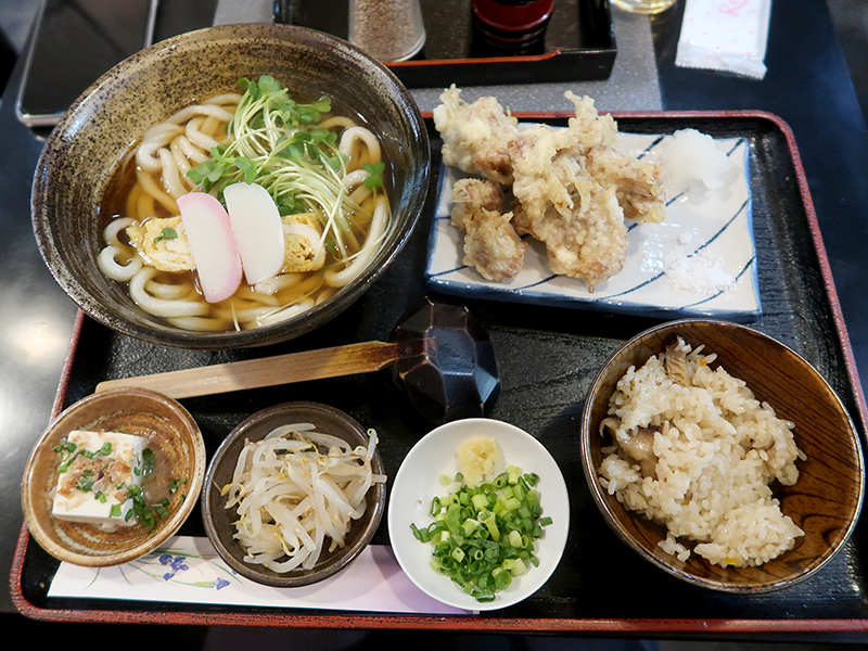 鶏天うどん850円