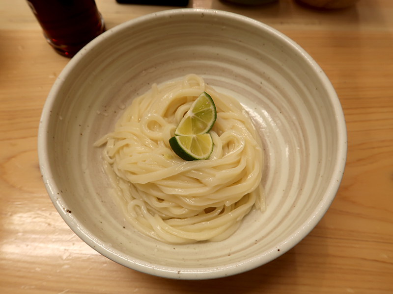 醤油うどん(冷)300円