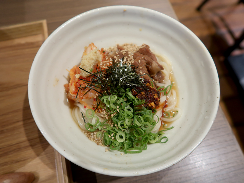 FUKUYAカツ丼と小豚キムラー油まぜうどんセット1400円(豚キムラー油うどん)