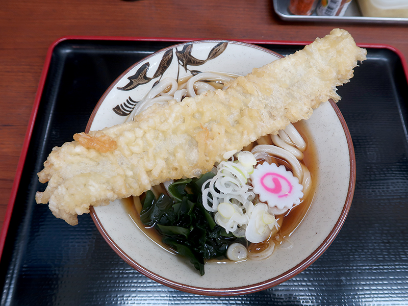 東京あなご天うどん700円