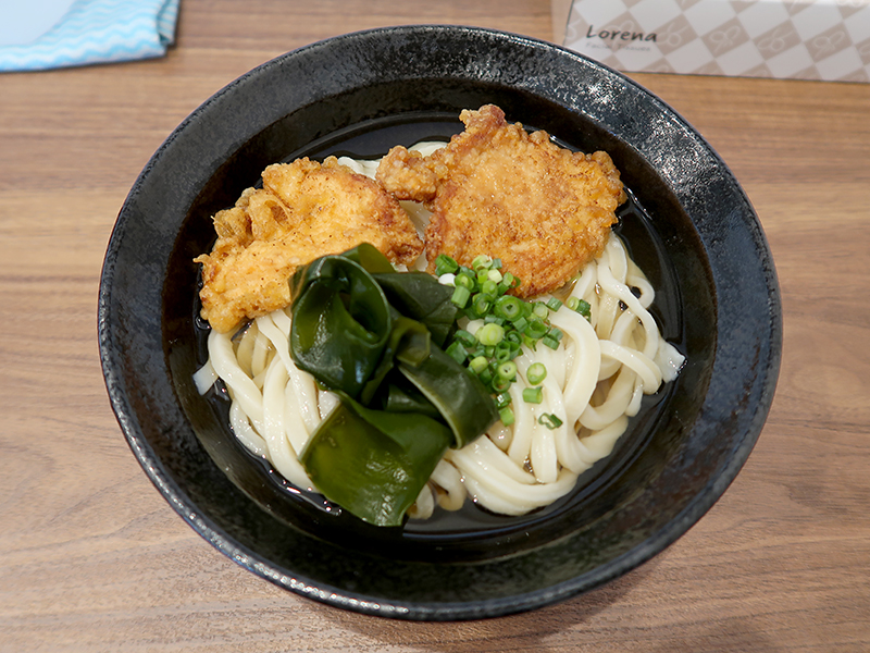 とり天かけうどん冷680円